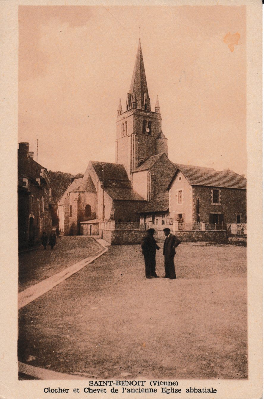 carte postale ancienne église saint benoit les collectionneurs poitevins